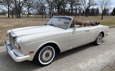 Rolls-Royce-Corniche-1989-18