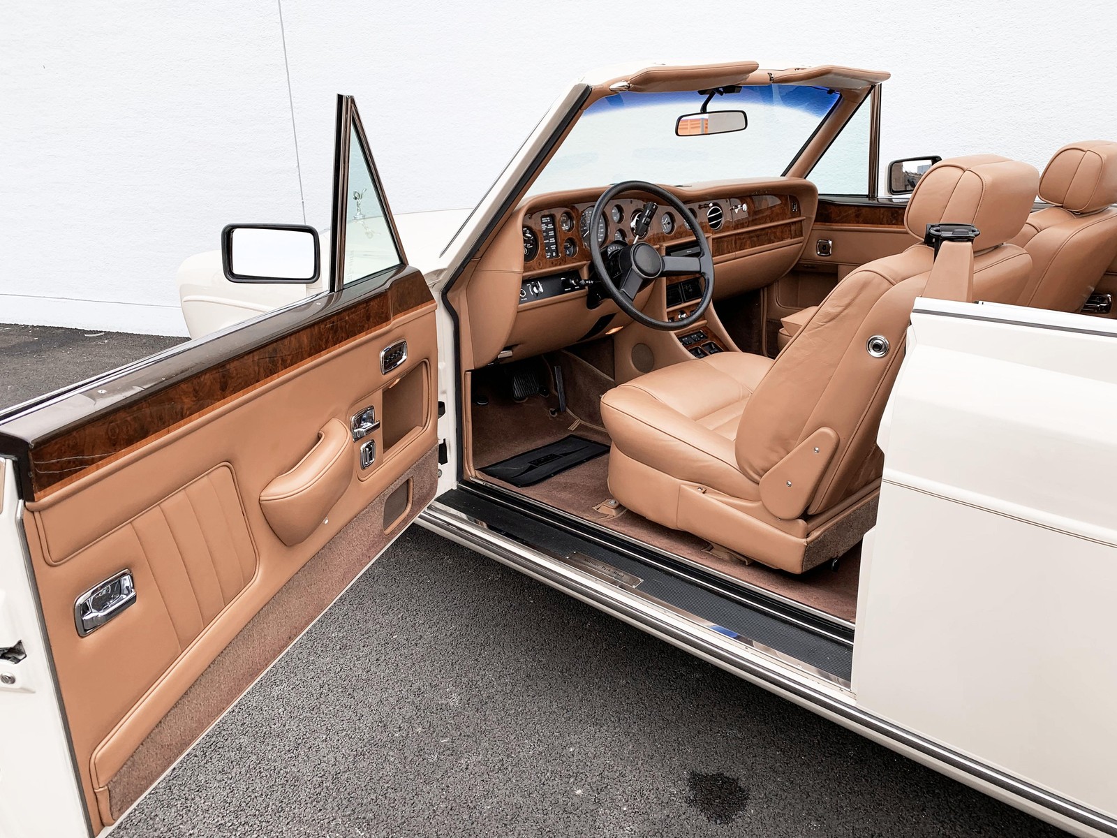 Rolls-Royce-Corniche-1989-22