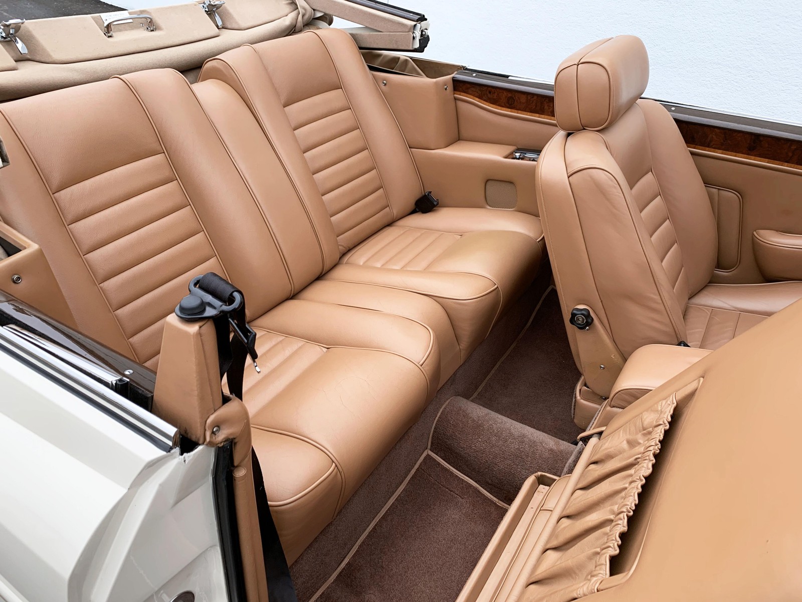 Rolls-Royce-Corniche-1989-27