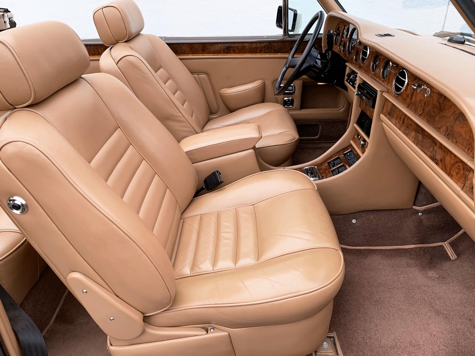 Rolls-Royce-Corniche-1989-28