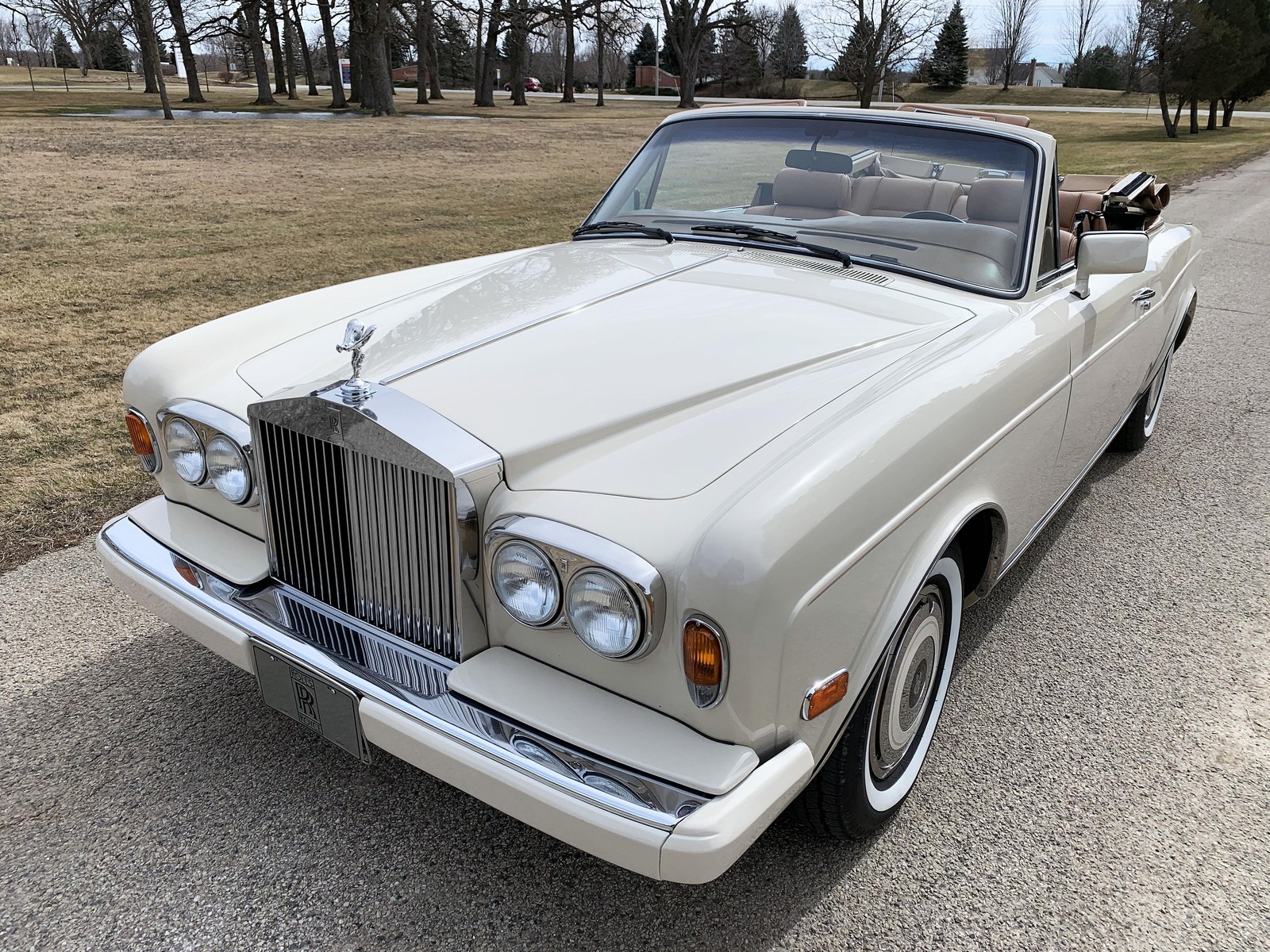 Rolls-Royce-Corniche-1989-3