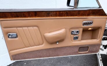 Rolls-Royce-Corniche-1989-32