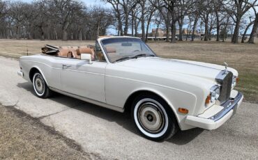 Rolls-Royce-Corniche-1989-7