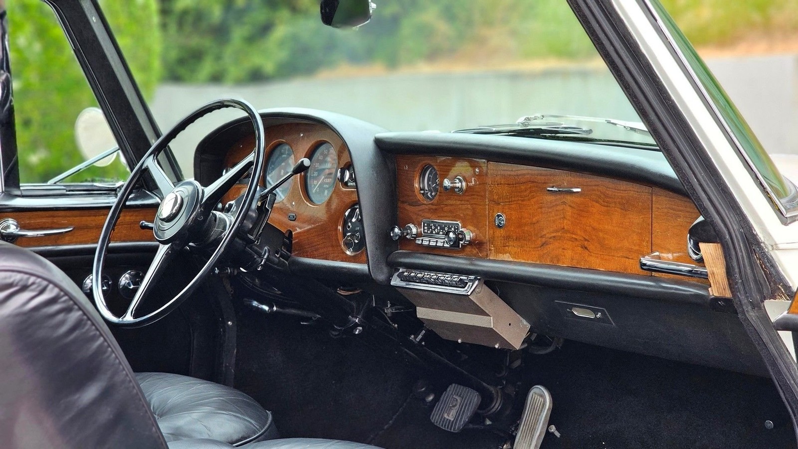 Rolls-Royce-SILVER-CLOUD-III-COUPE-1965-Coupe-13