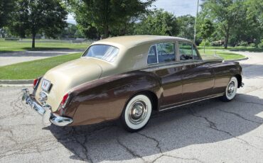Rolls-Royce-Silver-Cloud-1959-14