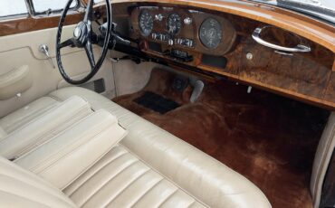 Rolls-Royce-Silver-Cloud-1959-28