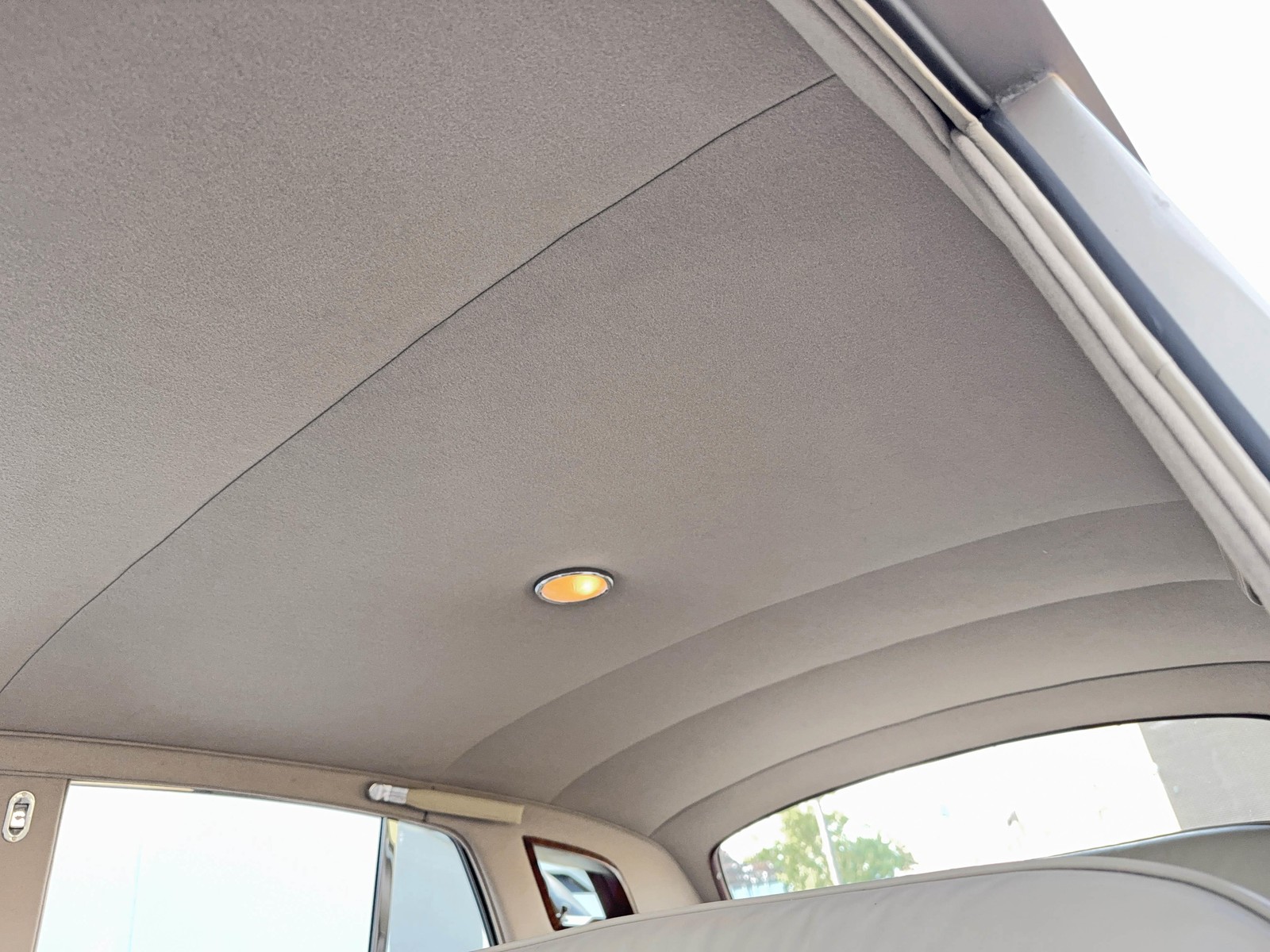 Rolls-Royce-Silver-Cloud-1959-29