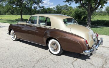 Rolls-Royce-Silver-Cloud-1959-8