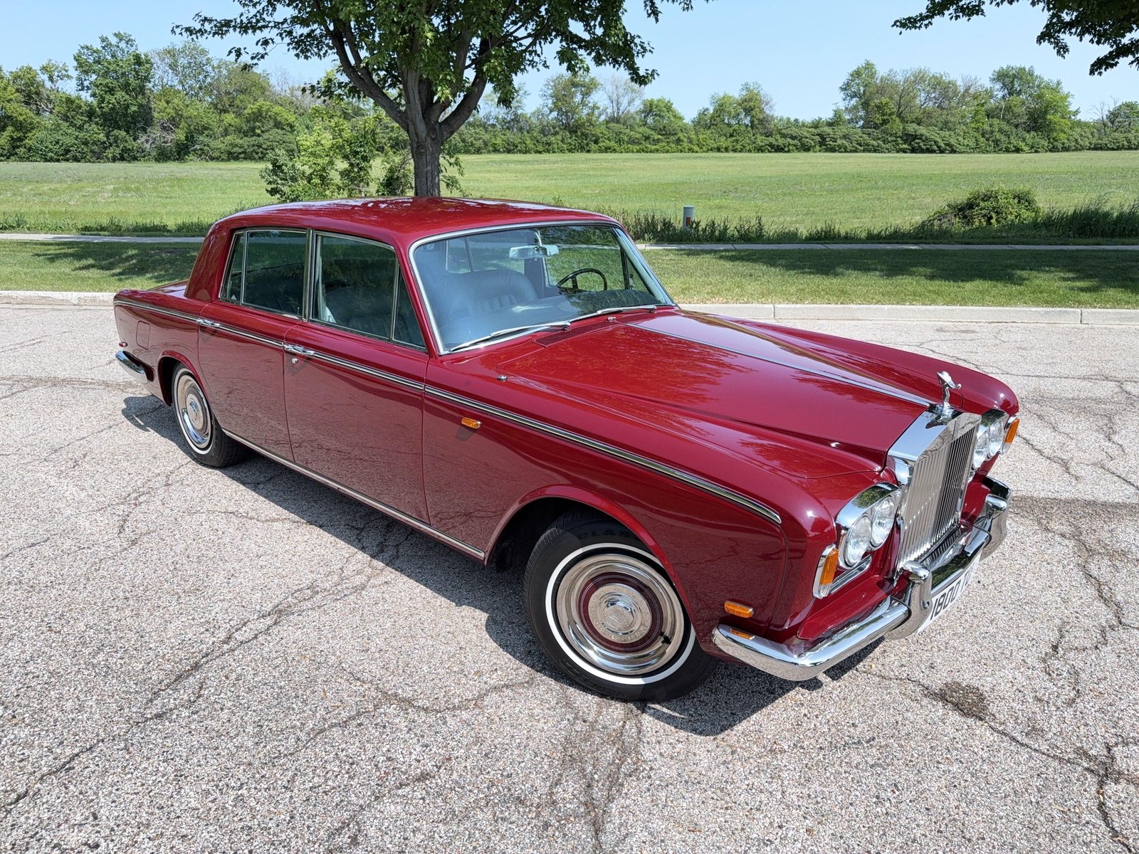 Rolls-Royce-Silver-Shadow-1969-1