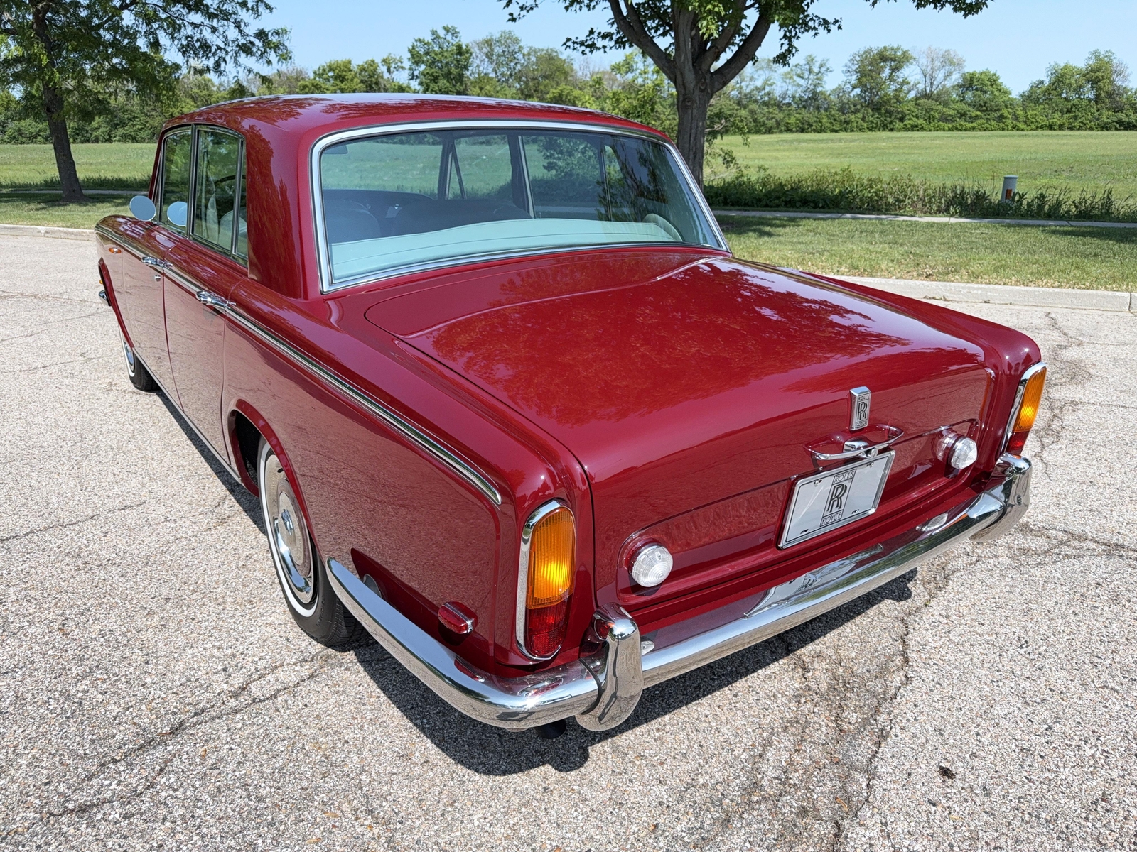Rolls-Royce-Silver-Shadow-1969-10