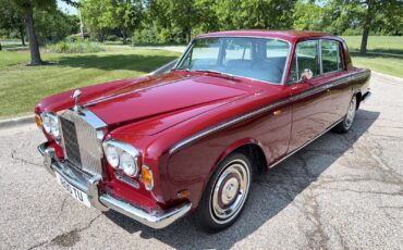 Rolls-Royce-Silver-Shadow-1969-2