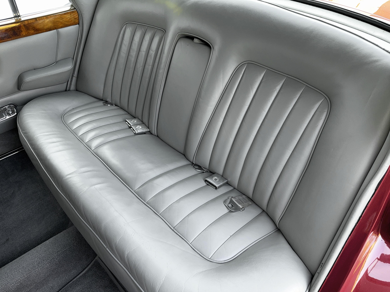 Rolls-Royce-Silver-Shadow-1969-21