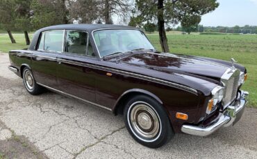 Rolls-Royce-Silver-Shadow-1971-Sedan-LWB-10