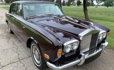 Rolls-Royce-Silver-Shadow-1971-Sedan-LWB-11