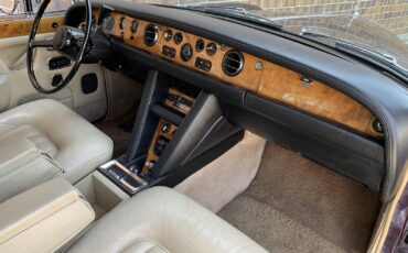 Rolls-Royce-Silver-Shadow-1971-Sedan-LWB-21