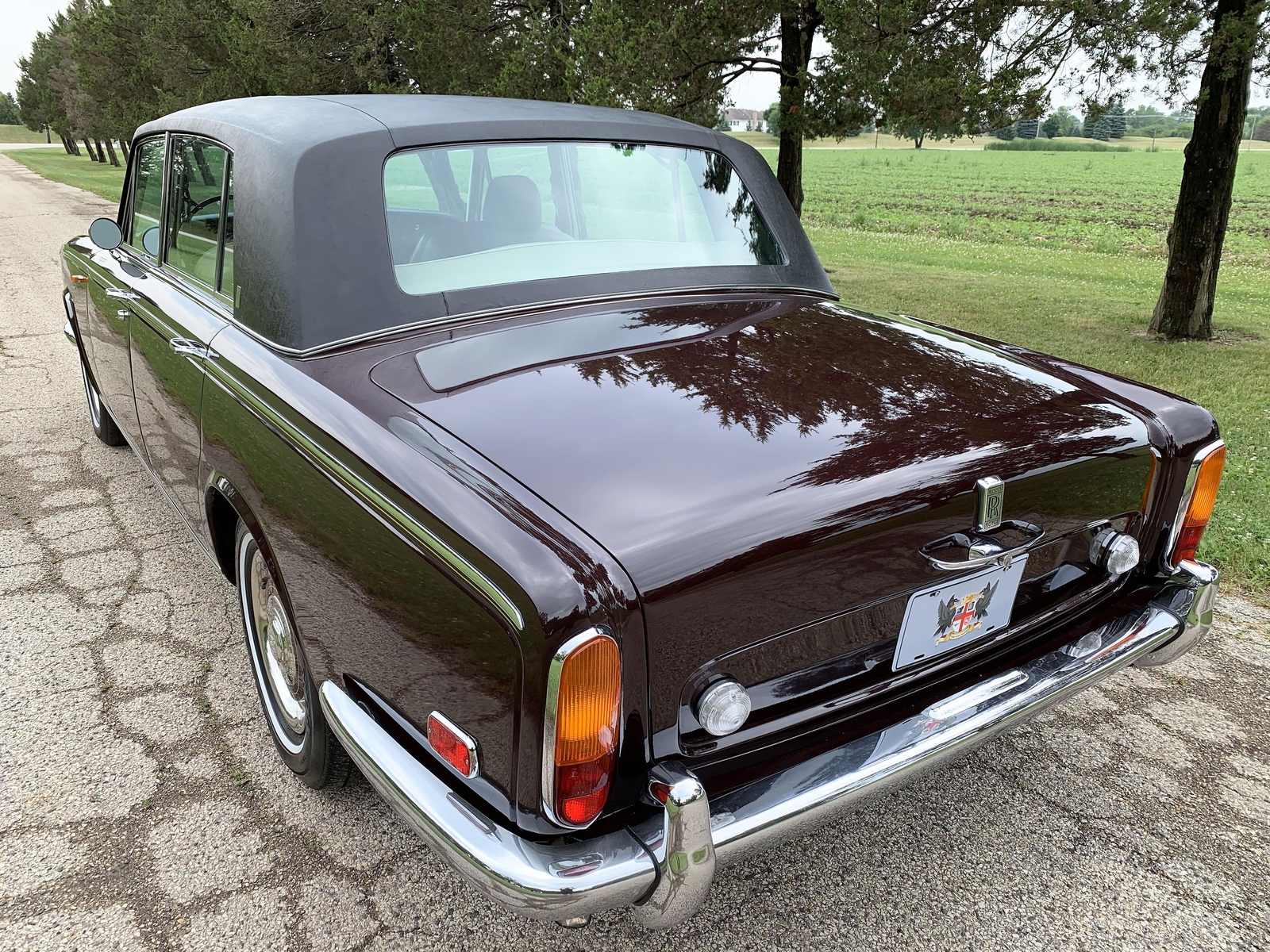 Rolls-Royce-Silver-Shadow-1971-Sedan-LWB-5