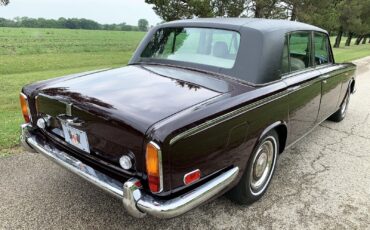 Rolls-Royce-Silver-Shadow-1971-Sedan-LWB-7