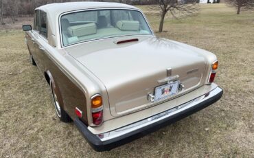 Rolls-Royce-Silver-Shadow-1978-15