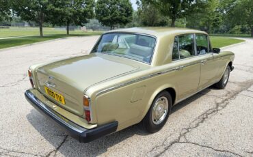 Rolls-Royce-Silver-Shadow-1978-15