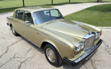 Rolls-Royce-Silver-Shadow-1978-2