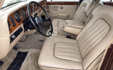 Rolls-Royce-Silver-Shadow-1978-24