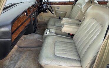 Rolls-Royce-Silver-Shadow-1978-26