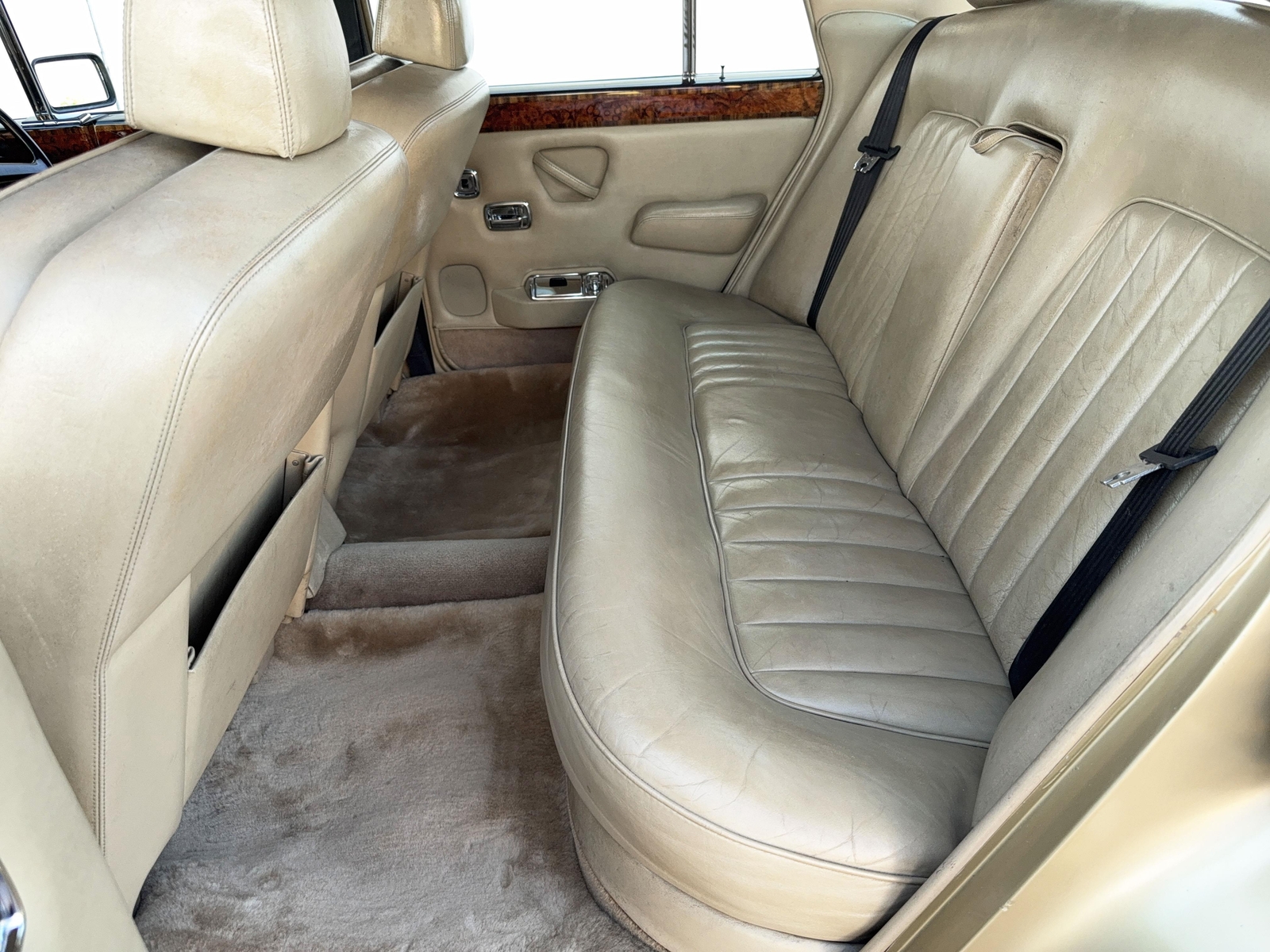 Rolls-Royce-Silver-Shadow-1978-29