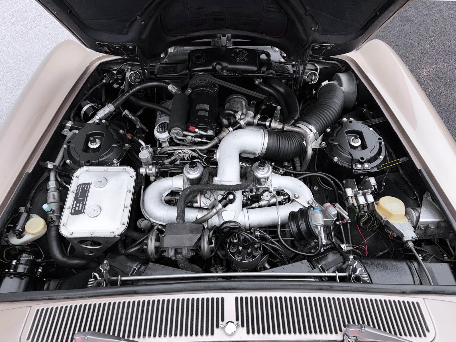 Rolls-Royce-Silver-Shadow-1978-39