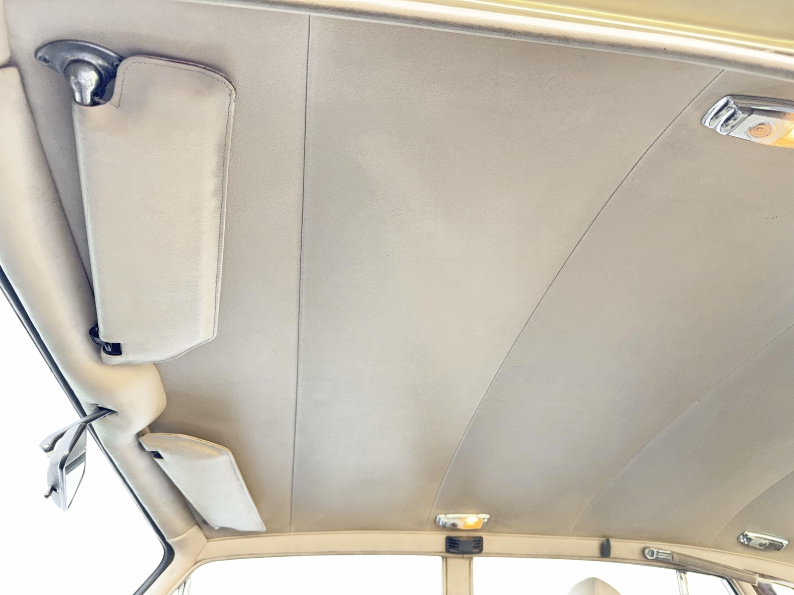 Rolls-Royce-Silver-Shadow-1978-39