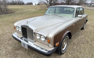 Rolls-Royce-Silver-Shadow-1978-7