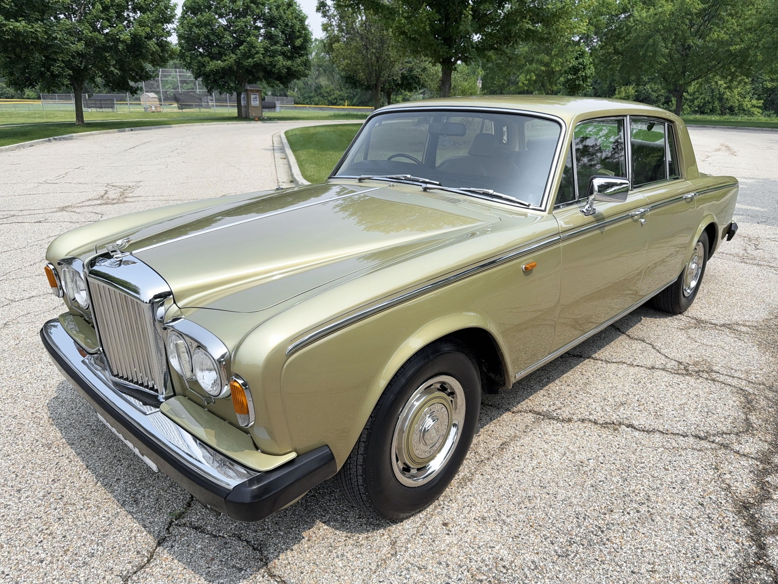 Rolls-Royce-Silver-Shadow-1978-7