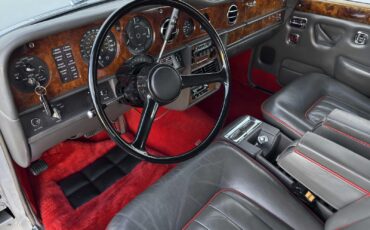 Rolls-Royce-Silver-Shadow-1979-20