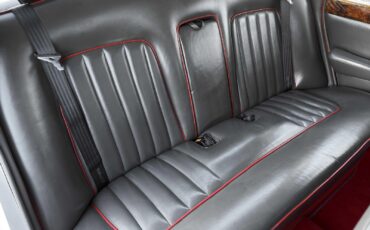 Rolls-Royce-Silver-Shadow-1979-25