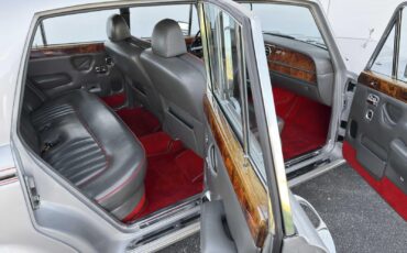 Rolls-Royce-Silver-Shadow-1979-32
