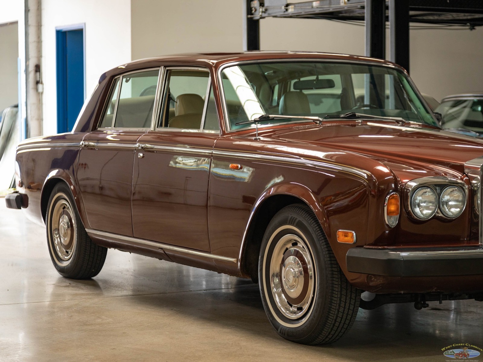 Rolls-Royce-Silver-Shadow-1979-4-Door-Sedan-11