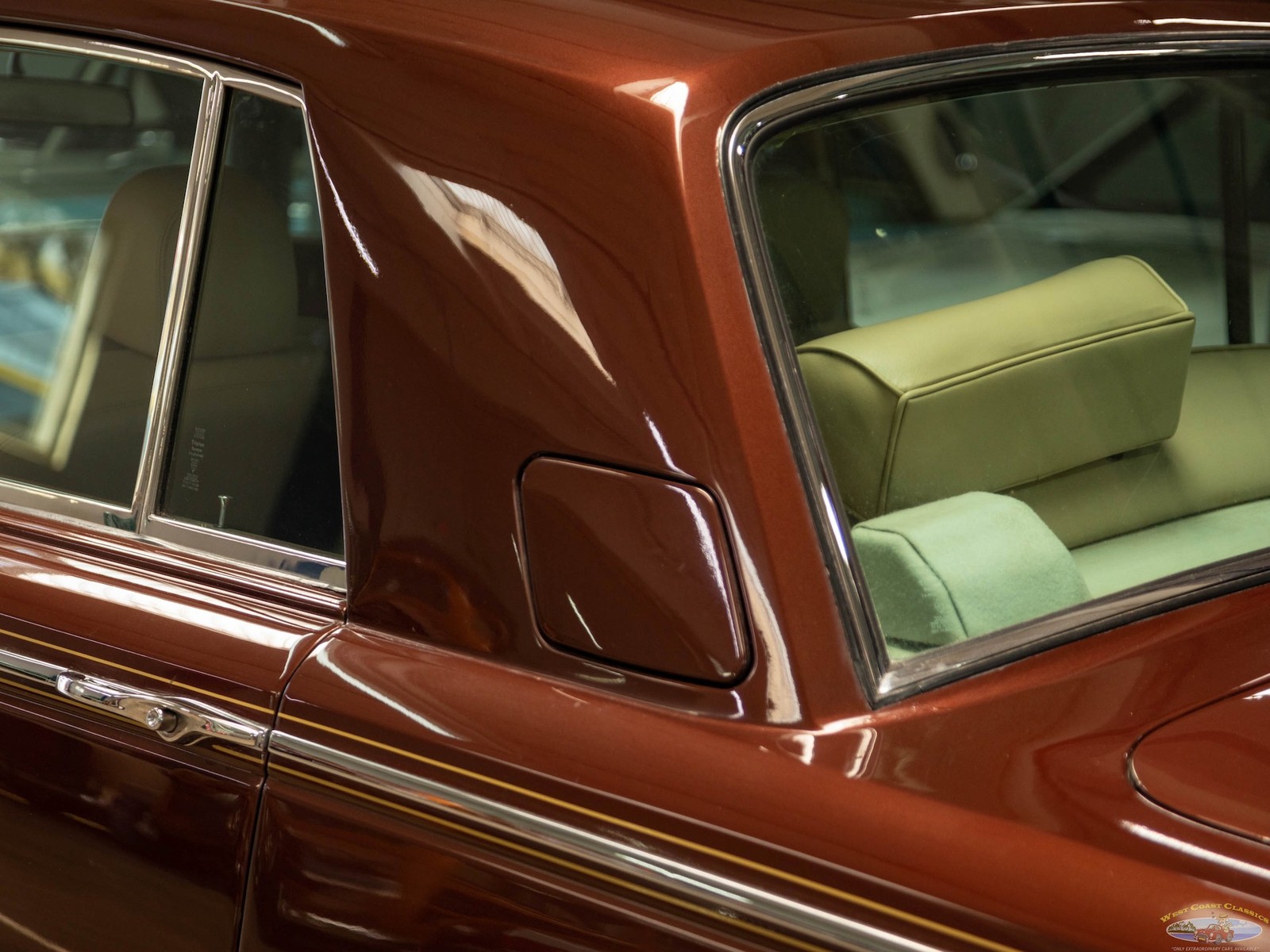 Rolls-Royce-Silver-Shadow-1979-4-Door-Sedan-15