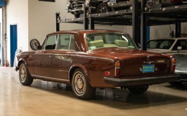 Rolls-Royce-Silver-Shadow-1979-4-Door-Sedan-16