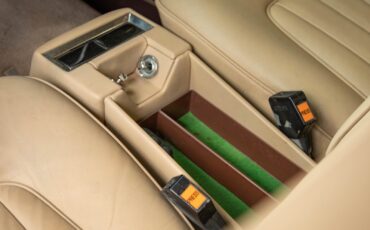 Rolls-Royce-Silver-Shadow-1979-4-Door-Sedan-28