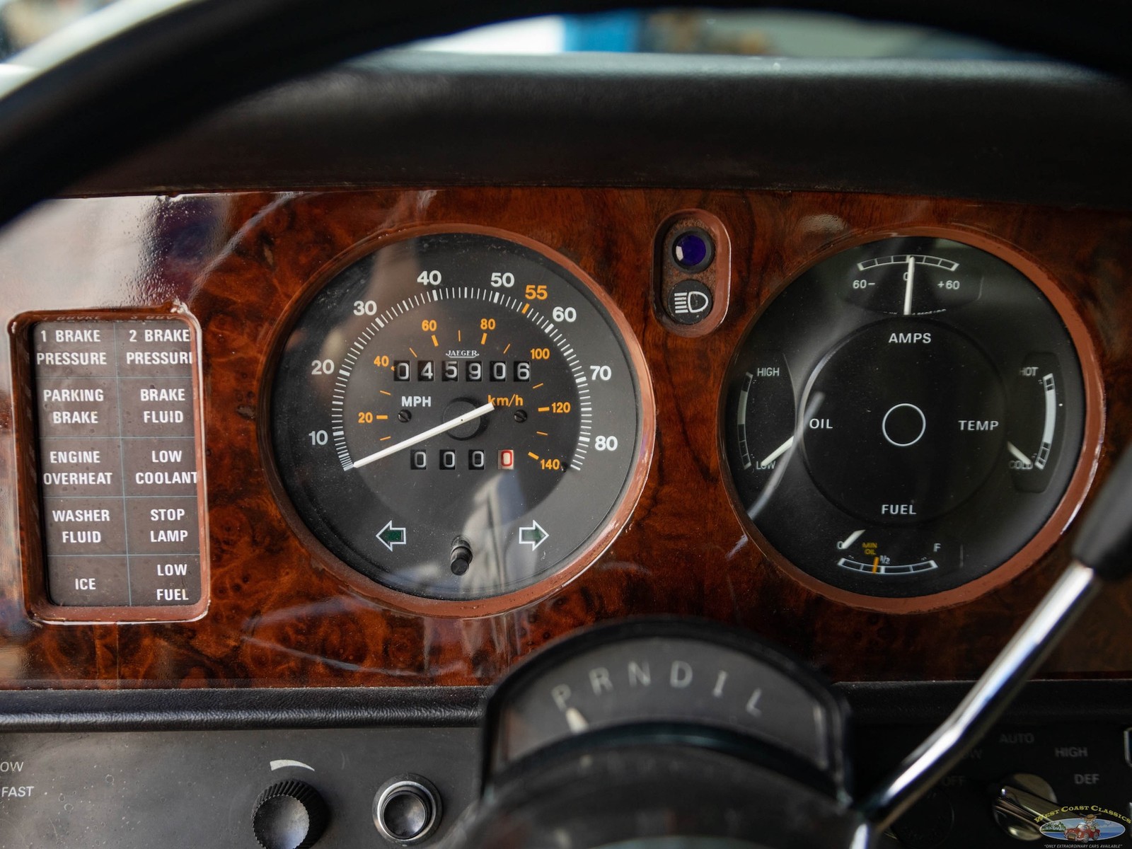 Rolls-Royce-Silver-Shadow-1979-4-Door-Sedan-31