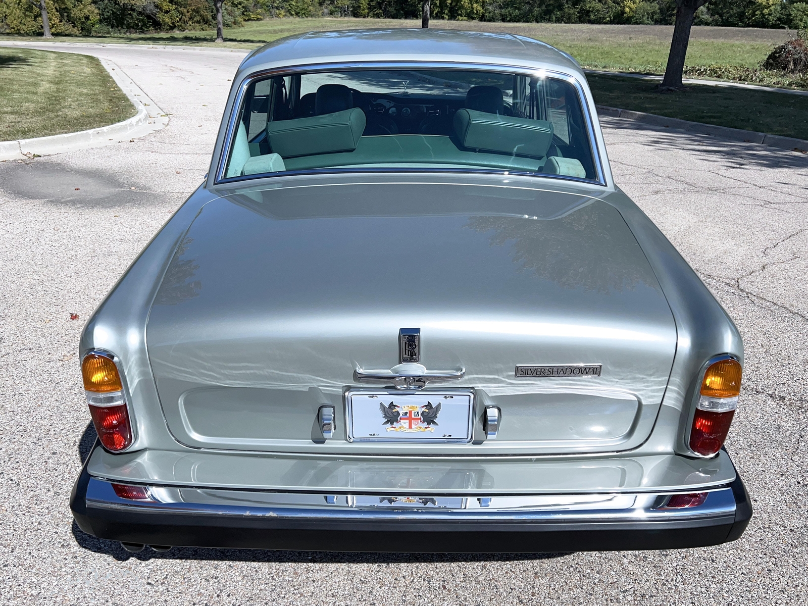 Rolls-Royce-Silver-Shadow-1979-6