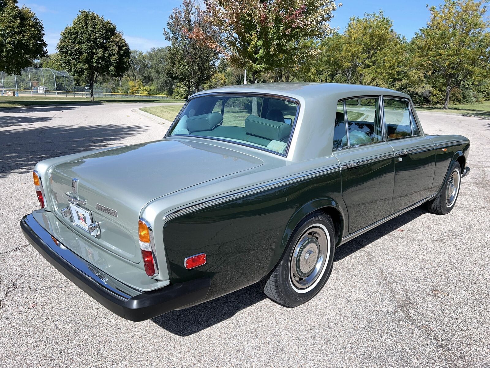 Rolls-Royce-Silver-Shadow-1979-7