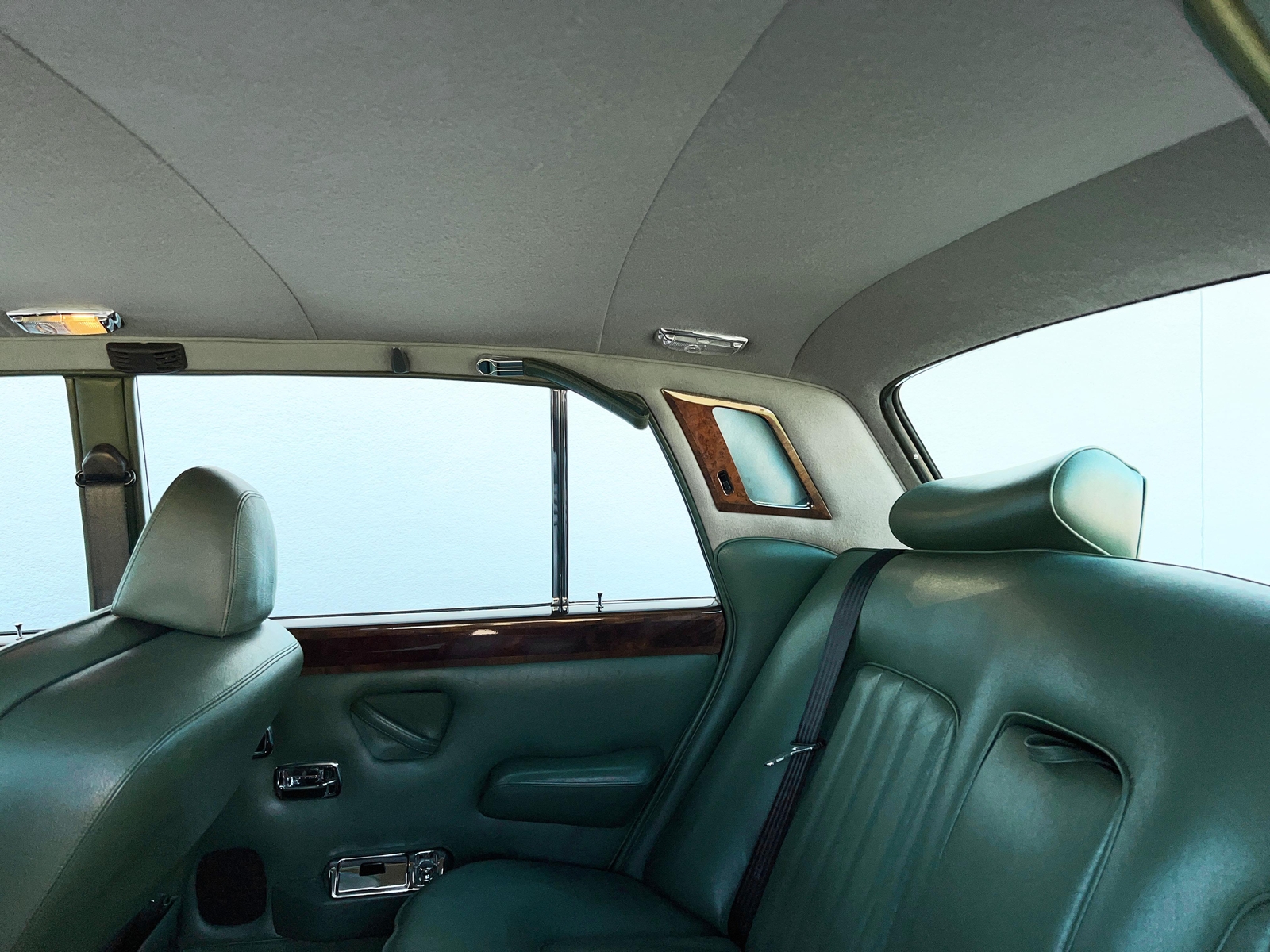 Rolls-Royce-Silver-Shadow-II-1979-16