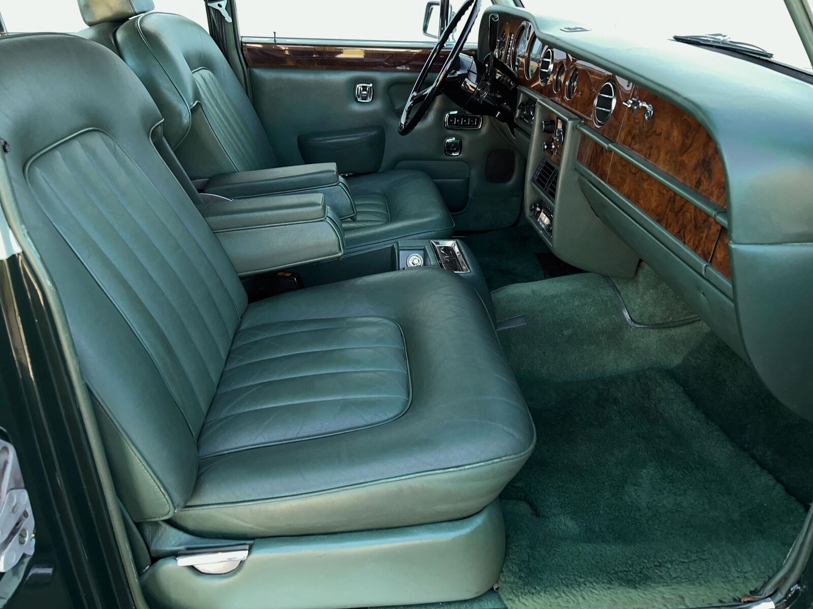 Rolls-Royce-Silver-Shadow-II-1979-20