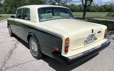Rolls-Royce-Silver-Shadow-II-1979-Sedan-10