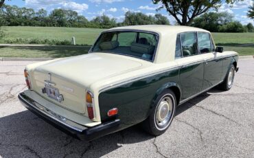 Rolls-Royce-Silver-Shadow-II-1979-Sedan-14
