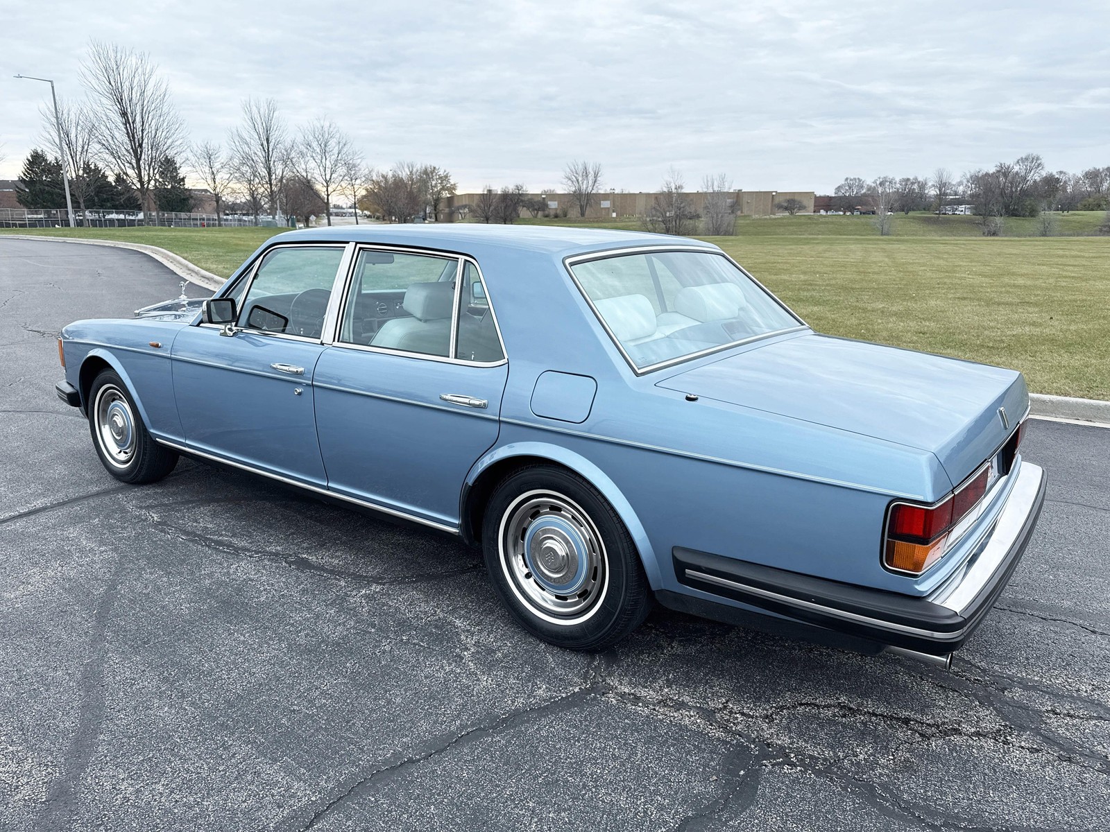 Rolls-Royce-Silver-Spirit-1987-10