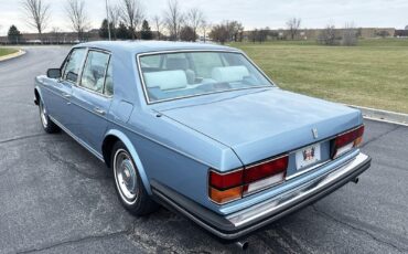 Rolls-Royce-Silver-Spirit-1987-11