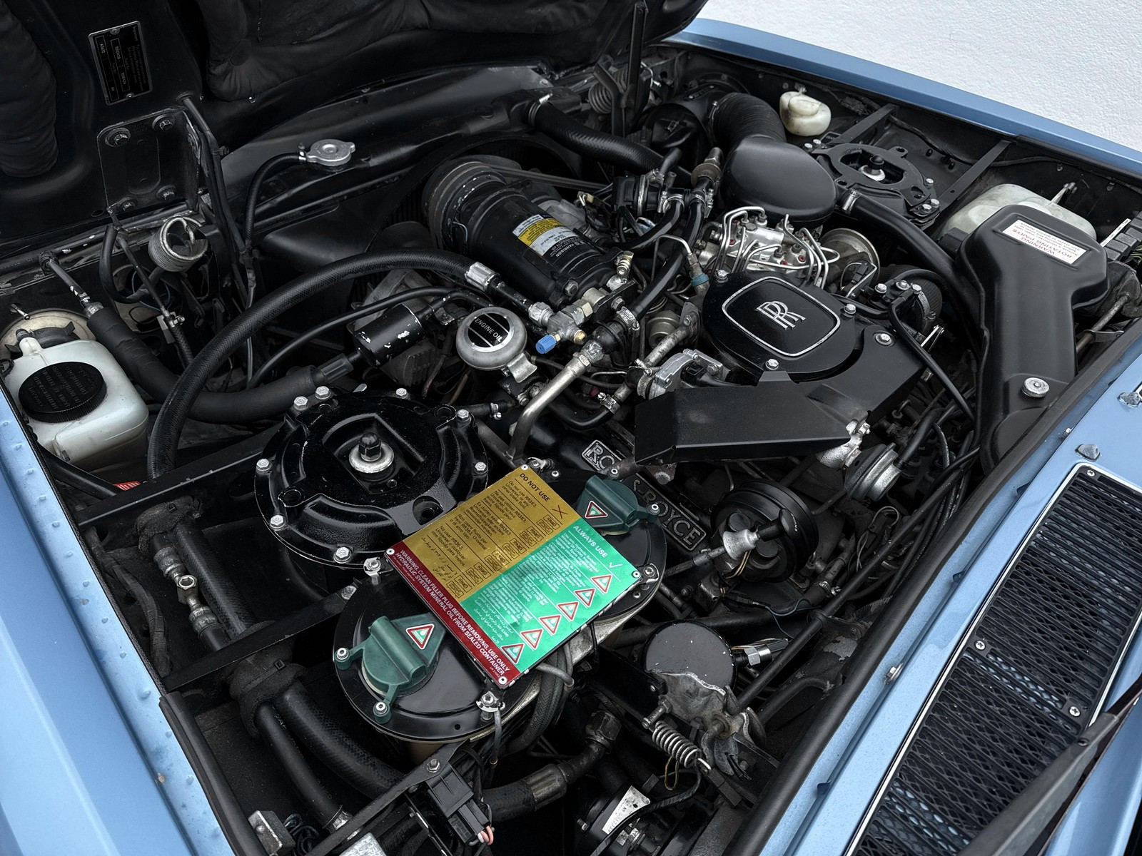 Rolls-Royce-Silver-Spirit-1987-33