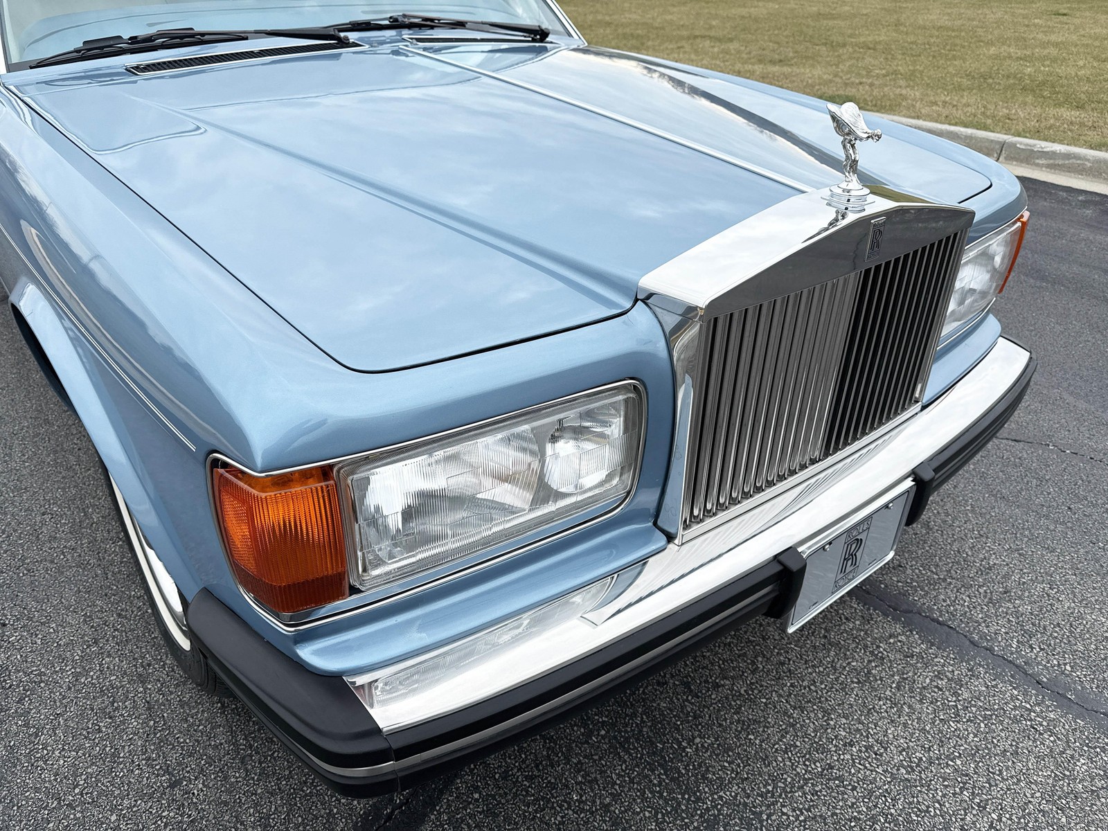 Rolls-Royce-Silver-Spirit-1987-34