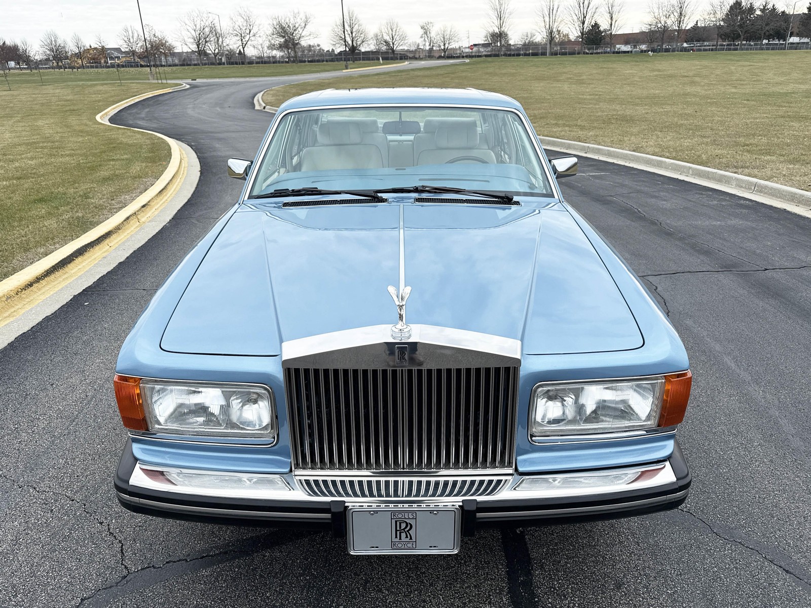 Rolls-Royce-Silver-Spirit-1987-4